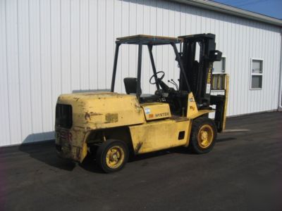 Hyster 11,000LB. capacity pneumatic tire forklift 