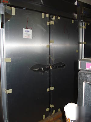 New mccall 2-section roll-in proofer refrigeration