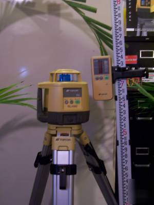 New topcon rl-H3C laser, ls-80B, tripod & 8' ft/ins rod