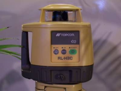 New topcon rl-H3C laser, ls-80B, tripod & 8' ft/ins rod