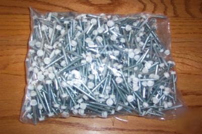 1000 screws #8 1-1/2 inch screws - 1/4 inch bit