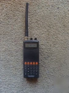 Radio shack pro 82 200 ch handheld police scanner