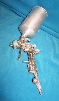 Satajet sata jet NR2000 hvlp 2000 spray gun 1.7 $1NR