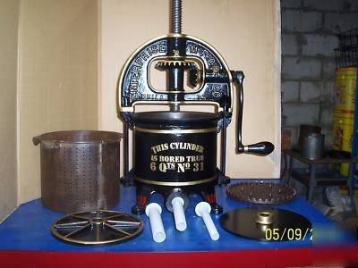 Enterprise 6 qt sausage stuffer lard fruit cider press