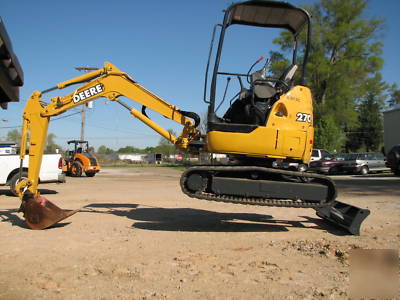  03 john deere 27C mini excavator trackhoe *we deliver*