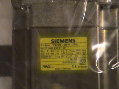 Siemens #1FK7042-5AF71-1TA2 synchronous servo motor 