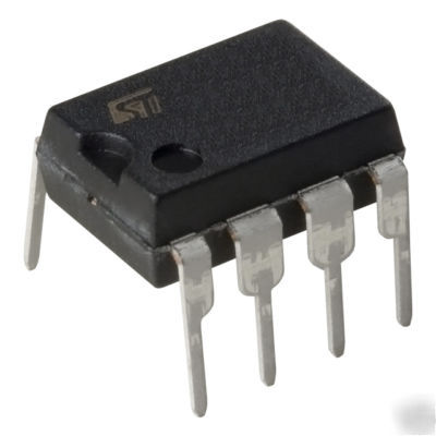 UA741CN, UA741 op amp, operational amplifier, dip (100)