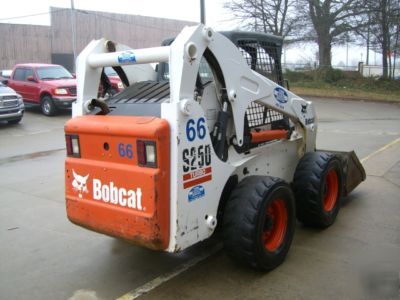 Bobcat S250 good condition