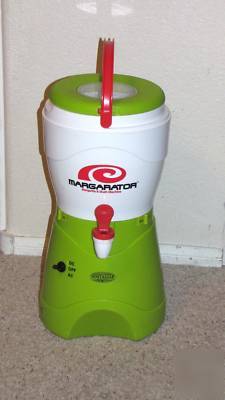 Nostalgia 1-gallon margarator margarita-making machine