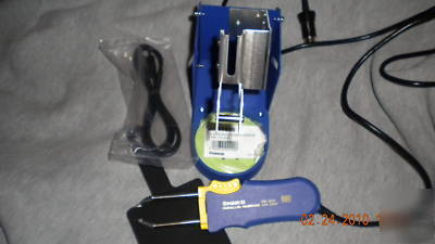 Hakko fm 2022 with sleep mode holder tips incl uded