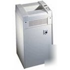 Dahle 20606EC level 2 strip cut office paper shredder