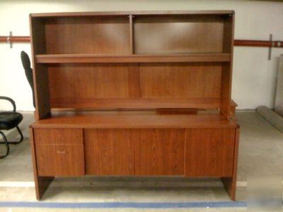 Executive office furniture desk bookshelf cabinet