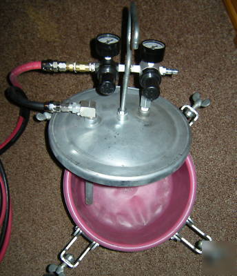 Binks devilbiss 2 gallon pressure pot paint spray hvlp
