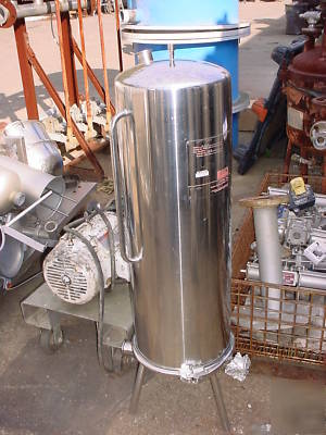 Cuno disk filter housing 316L 75 psi @ 200F 40 sq ft 