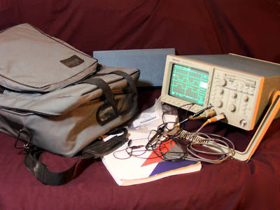 Tektronix TDS360 oscilloscope w/accessories