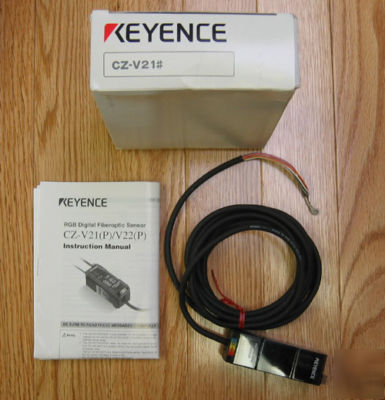 New keyence cz-V21 rgb digital fiberoptic color sensor 