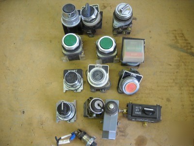 Lot of 15 on/off switches contactors
