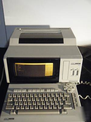 Magnavox videowriter 160 word processor