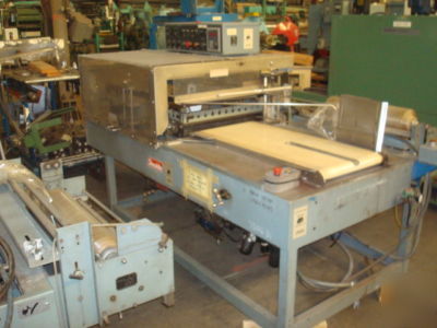 Shanklin shrink wrapper model A27A w/shrink tunnel