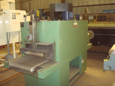 Shanklin shrink wrapper model A27A w/shrink tunnel