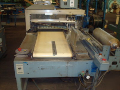 Shanklin shrink wrapper model A27A w/shrink tunnel