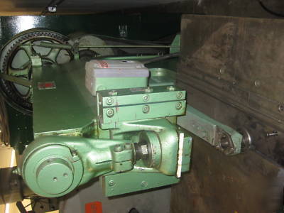 Single station michanical power punch
