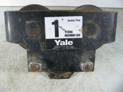 Yale 1 toni-beam hoist trolley