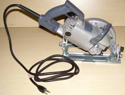 Skil HD77 worm drive saw 7-1/4