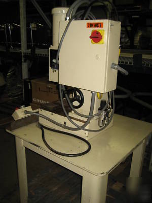 Vsi TM10 riveter