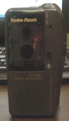 Radio shack MICRO22 cassette voice recorder #L18180-120