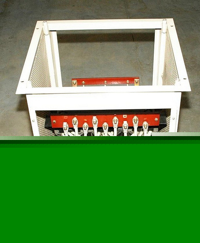 Uab yaskawa transformer 40KVA 3PH 60HZ 460V primary big
