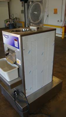 2007 stoelting VB60 vertical batch freezer amazing 