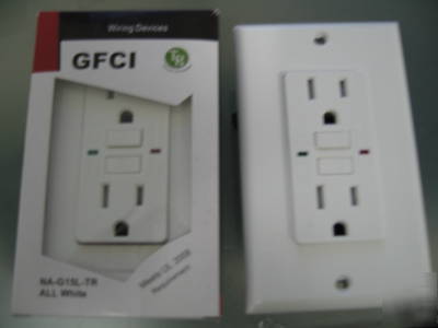 New (50) gfci tamper resistant 15 amp white led code 08