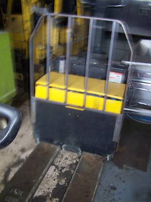 Crown walkie battery pallet truck jack fork lift PW3520