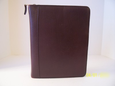 Dark brown leather franklin classic planner wzipper