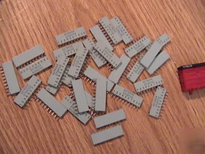 Wholesale tube lot of 200 electronic resistors 8278654