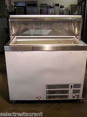 Master-bilt dd-46 8 flavor ice cream dipping cabinet 