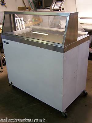 Master-bilt dd-46 8 flavor ice cream dipping cabinet 