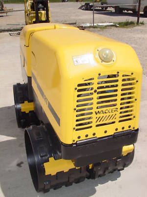 2006 wacker RT82-sc trench compactor 32