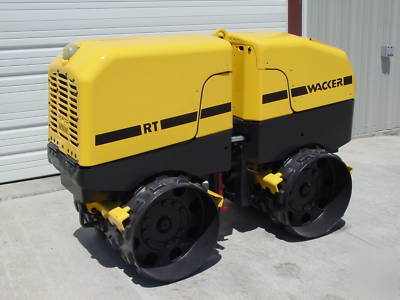 2006 wacker RT82-sc trench compactor 32