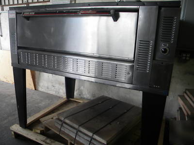 Garland pyro deck gas pizza baking oven GDP48 stones