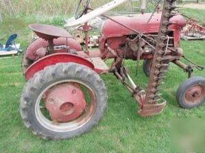 1948 farmall cub - runs perfectly- with many extras 