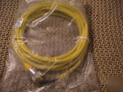 New turck minifast rkm 30-4M dc mini cable in bag