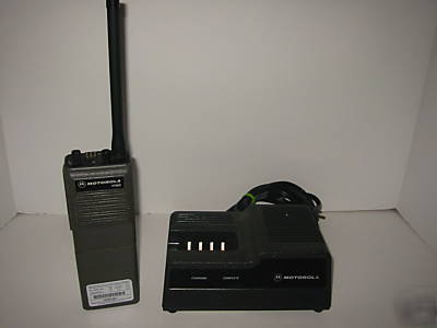 Motorola HT600 vhf 2 ch radio