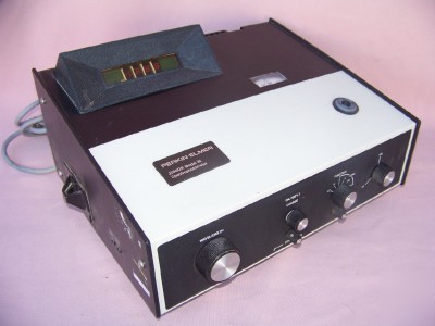 Perkin-elmer junior model 35 in vitro spectrophotometer
