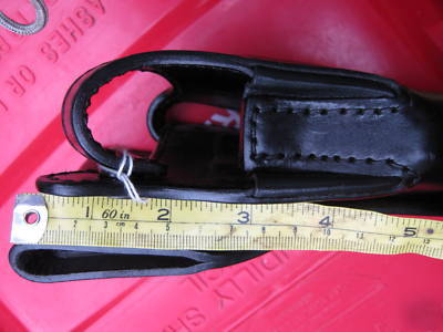Holster aust. made aust.leather (22) quality rrp $90.00
