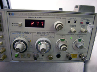 Hp 853A spectrum analyzer display unit