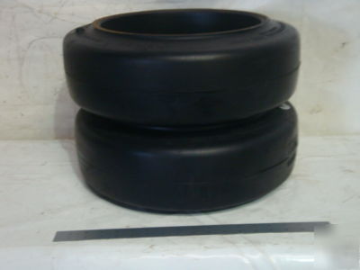 Monarch mono-cushion press on tire 18 x 6 x 12 1/8