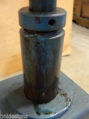 Heavy cast iron machine stand equipment support column 