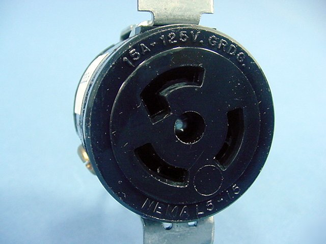 Leviton L5-15 locking receptacle outlet twist 15A 125V